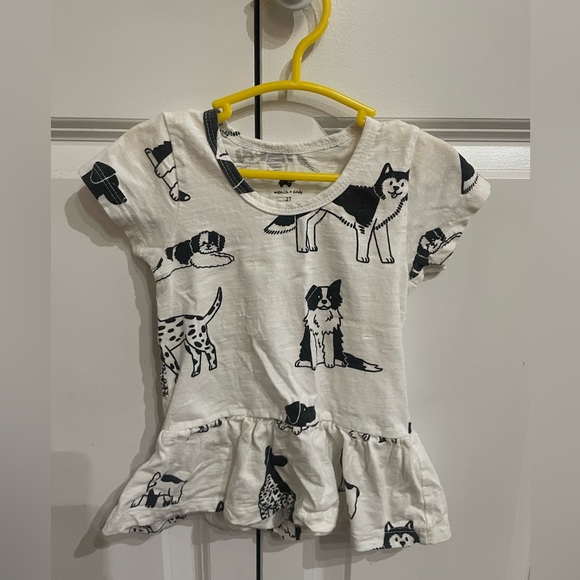2T Monica + Andy Peplum Tee - Picture 1 of 2